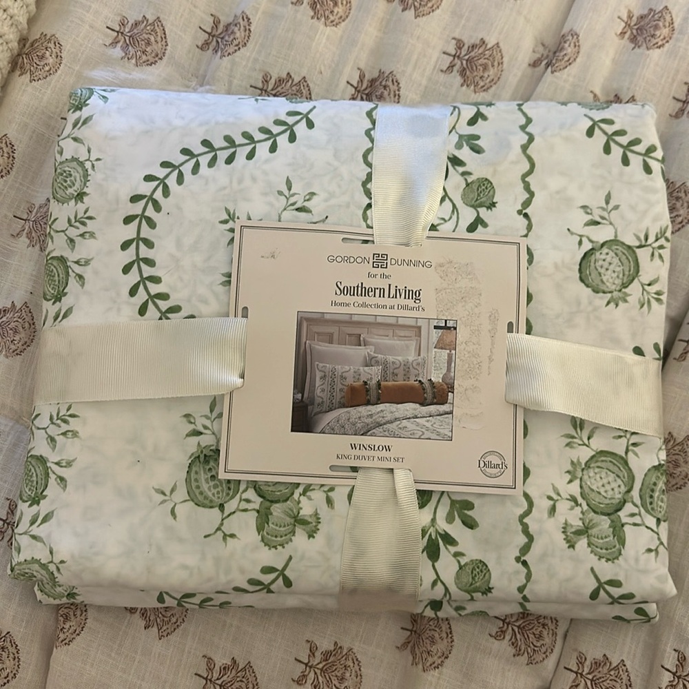 Gordon Dunning Southern Living - Winslow Duvet Mini Set